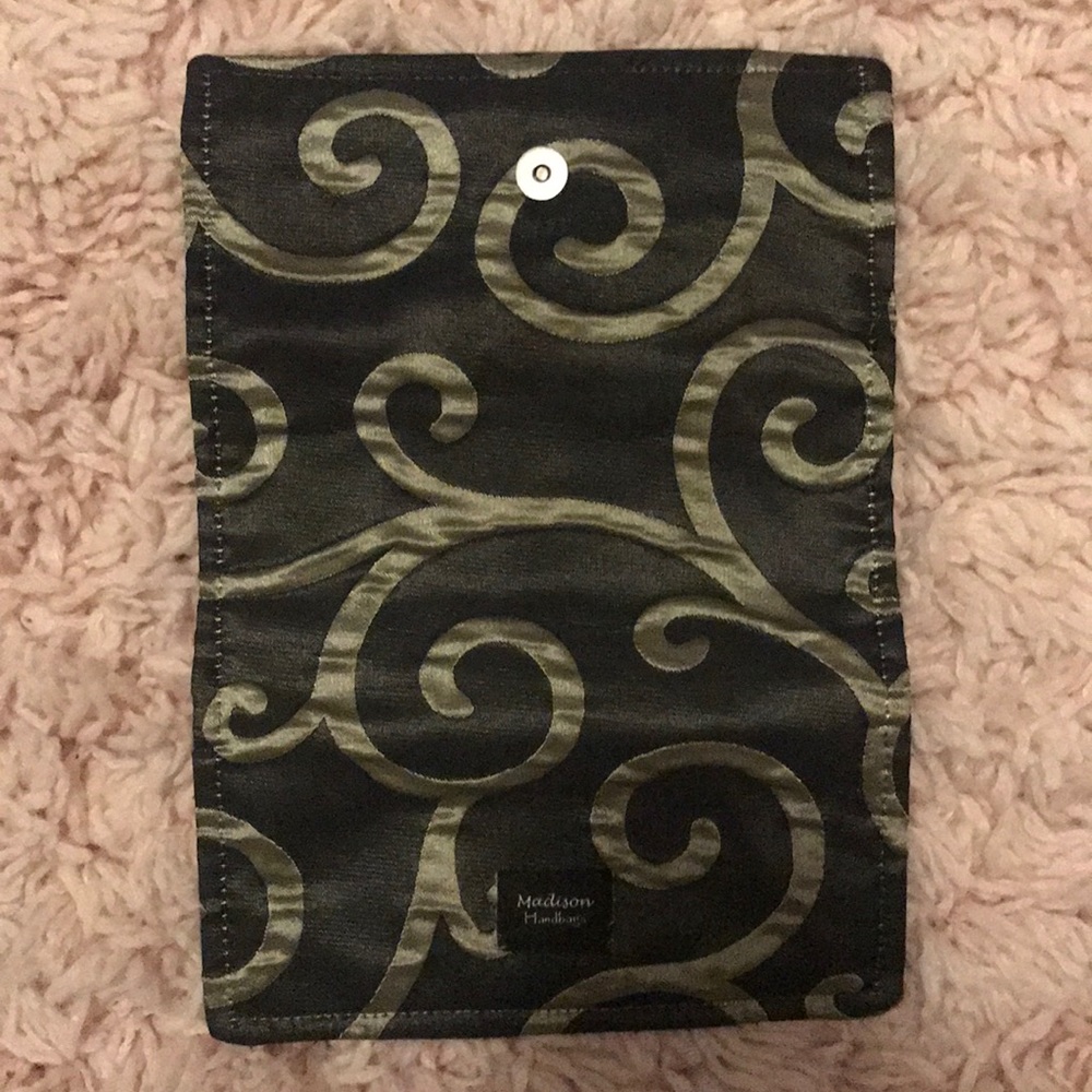 Wallet - Picture 2 of 4